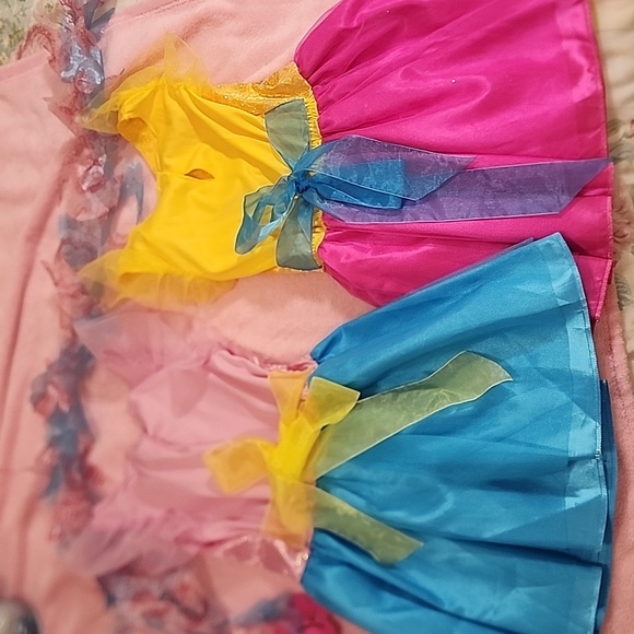 Fancy Nancy Dress-Up Set - Picture 4 of 10